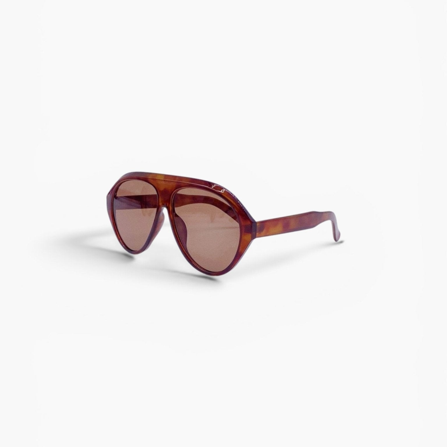 BEE BROWN