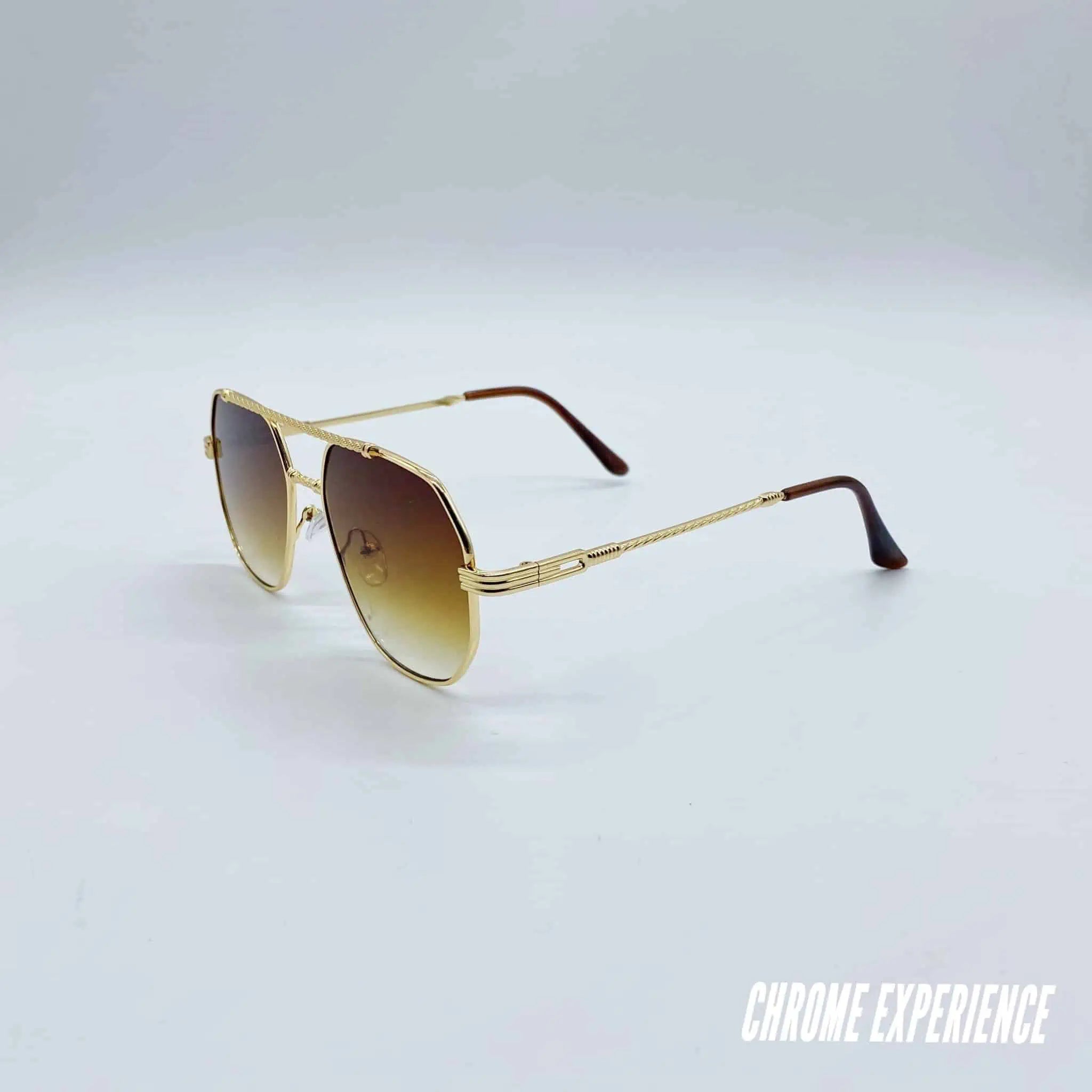 lunettes de soleil marron