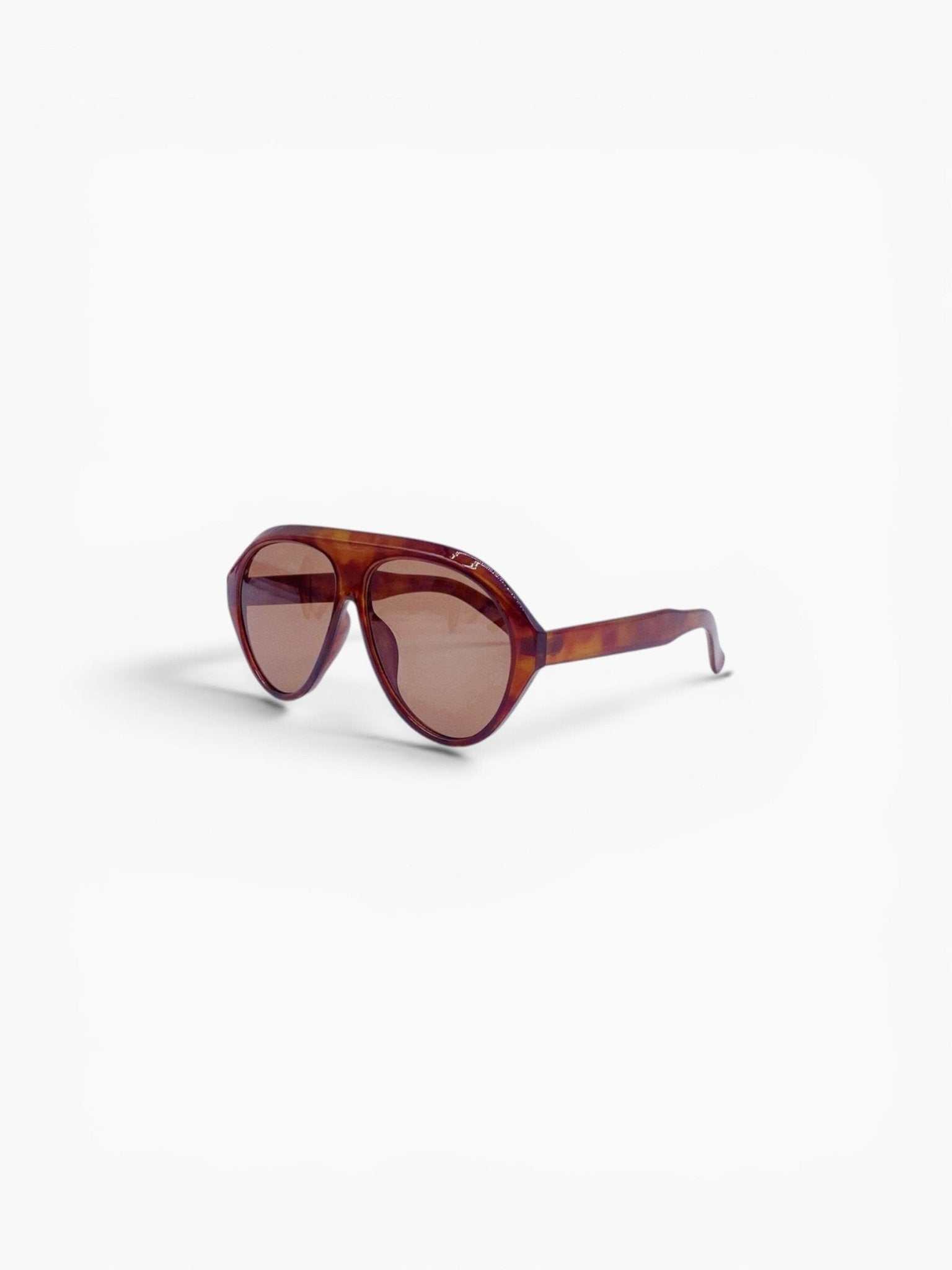 BEE BROWN