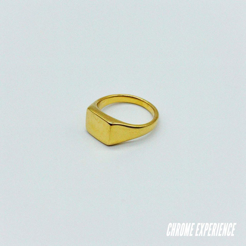 gold signet ring