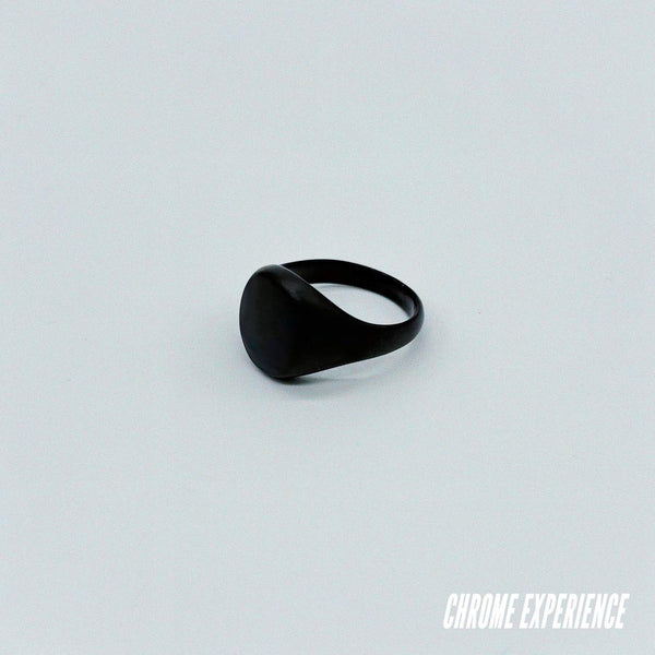 ROUND BLACK SIGNET RING